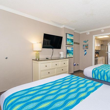 Oceanfront 1 Bedroom Suite With Beautiful Decor And Accents Caravelle Resort 1039 Sleeps 6 Guests マートルビーチ エクステリア 写真