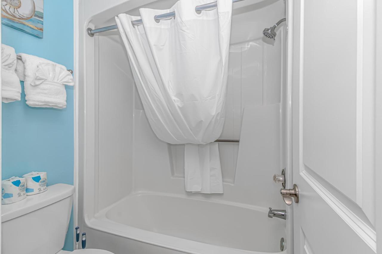 Oceanfront 1 Bedroom Suite With Beautiful Decor And Accents Caravelle Resort 1039 Sleeps 6 Guests マートルビーチ エクステリア 写真